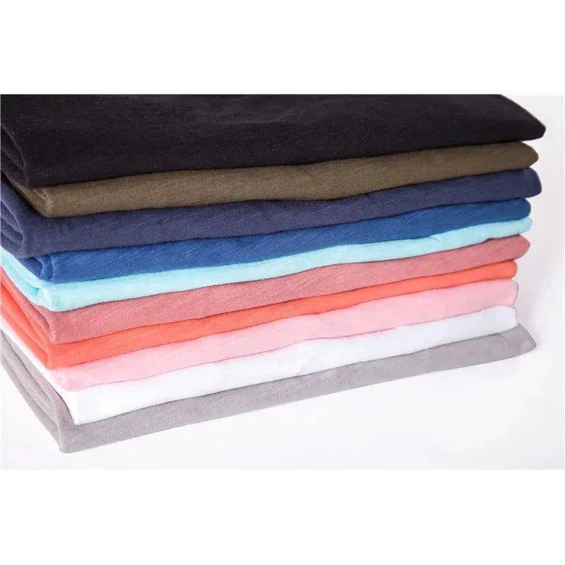 חולצת טריקו צווארון V לגברים בעיצוב אופנתי | ג'סטה שופ | Jesta Shop