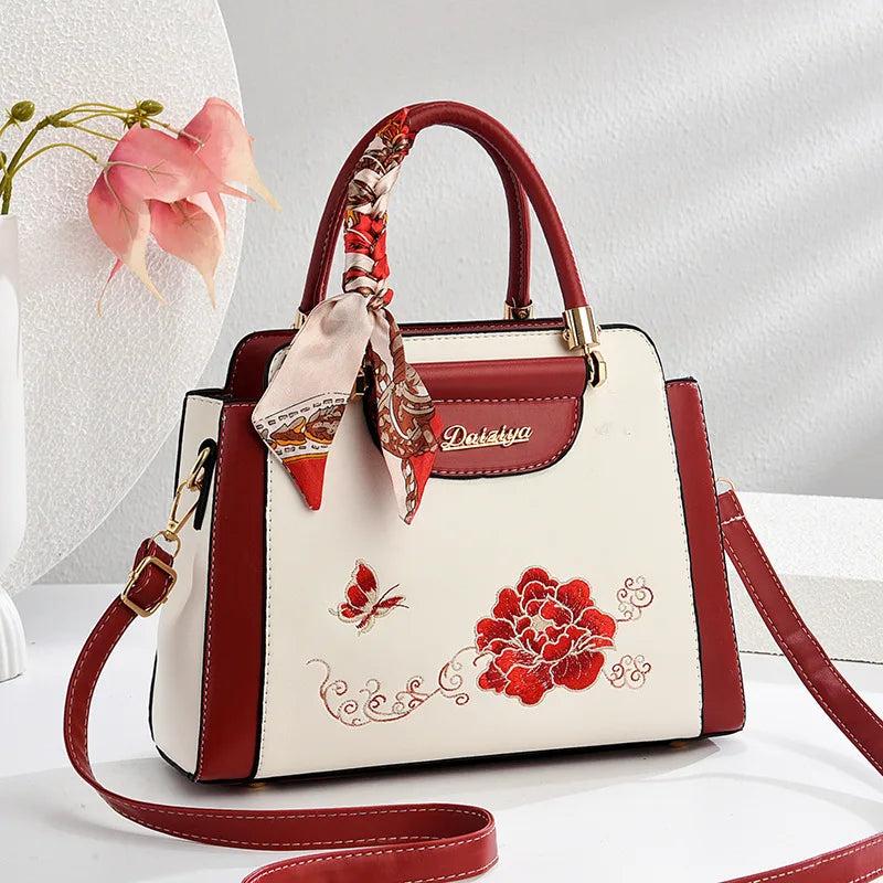 תיק כתף אופנתי לנשים בעיצוב אלגנטי | ג'סטה שופ | Jesta Shop