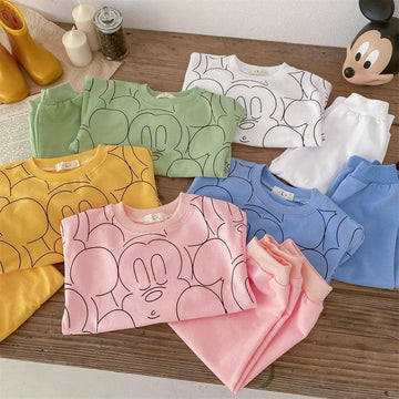 סט חליפת טרנינג לתינוקות עם כובע צמר ונעליים במגוון צבעים | ג'סטה שופ | Jesta Shop