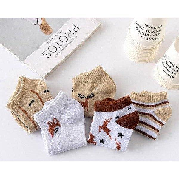 סט 5 זוגות גרביים מגניבות לנשים בסגנון איילים | ג'סטה שופ | Jesta Shop