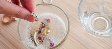 המדריך המלא לשמירה על התכשיטים: איך להחזיר את הברק ולעשות סדר בבלאגן בקלות | ג'סטה שופ | Jesta Shop