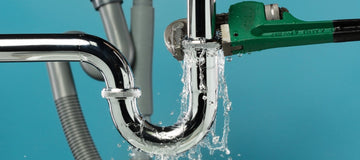 עזרה ראשונה לבית: איך לעצור נזילה בצינור או חדירת מים תוך דקות (בלי ידע מקצועי) | ג'סטה שופ | Jesta Shop