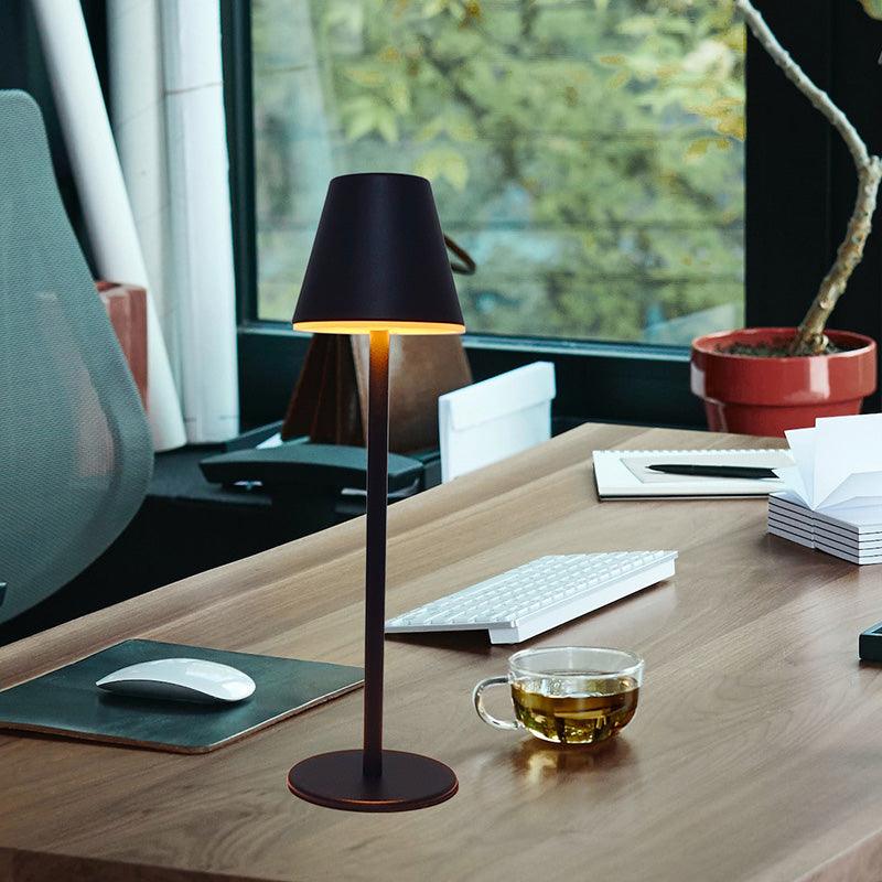 מנורת שולחן נטענת אלחוטית בעיצוב דקורטיבי | ג'סטה שופ | JestaShop