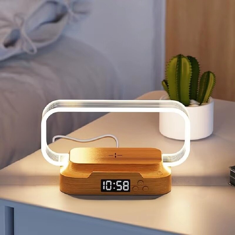 מנורת שולחן עם מטען אלחוטי לסמארטפון | ג'סטה שופ | Jesta Shop