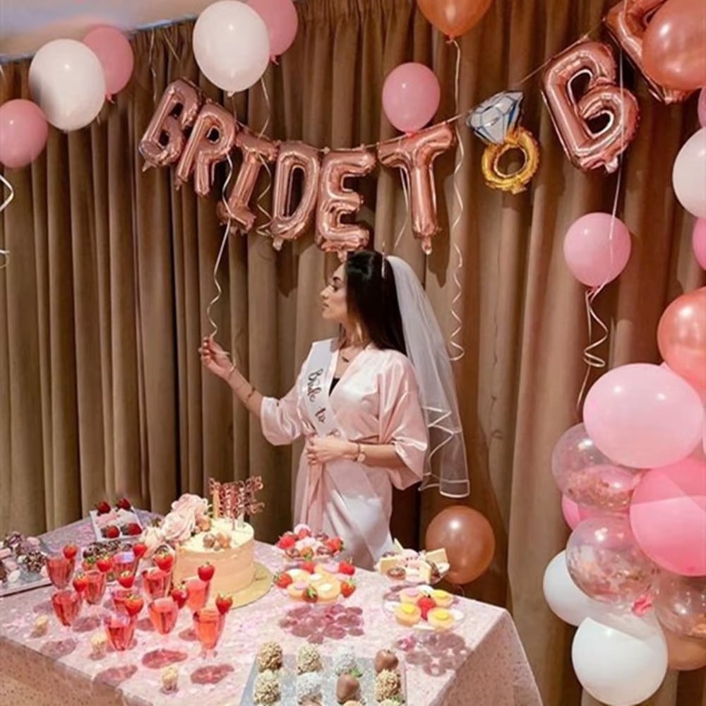 סט אביזרים למסיבת רווקות Bride To Be | ג'סטה שופ | Jesta Shop