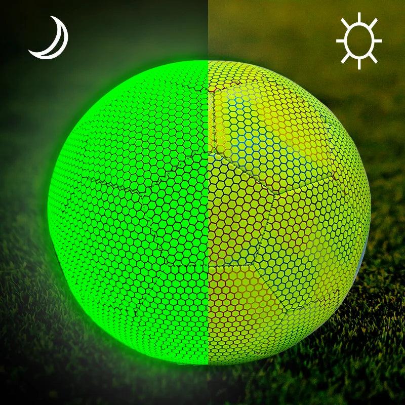 כדור כדורגל זוהר בחושך | ג'סטה שופ | Jesta Shop