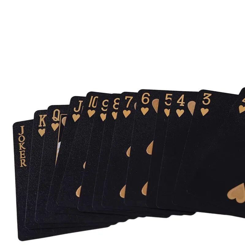 חבילת קלפים בצבע שחור בעיצוב דקורטיבי | ג'סטה שופ | JestaShop