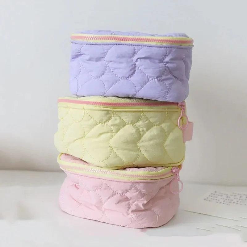 תיק איפור נייד לנסיעות במגוון צבעים | ג'סטה שופ | Jesta Shop