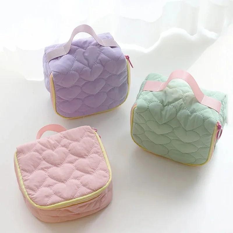 תיק איפור נייד לנסיעות במגוון צבעים | ג'סטה שופ | Jesta Shop