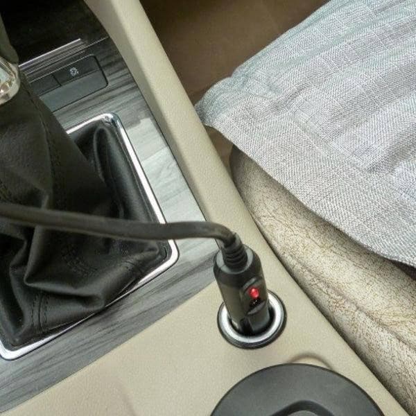 מחמם אוניברסלי למושב האחורי ברכב לכל סוגי הרכבים | ג'סטה שופ | JestaShop